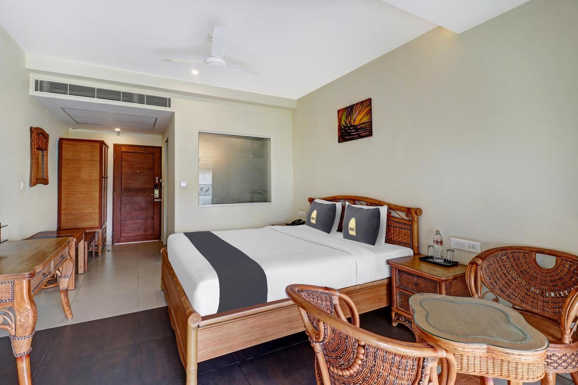 Townhouse Oak Edassery'S Sealine Villa Stay Kochi Ngoại thất bức ảnh