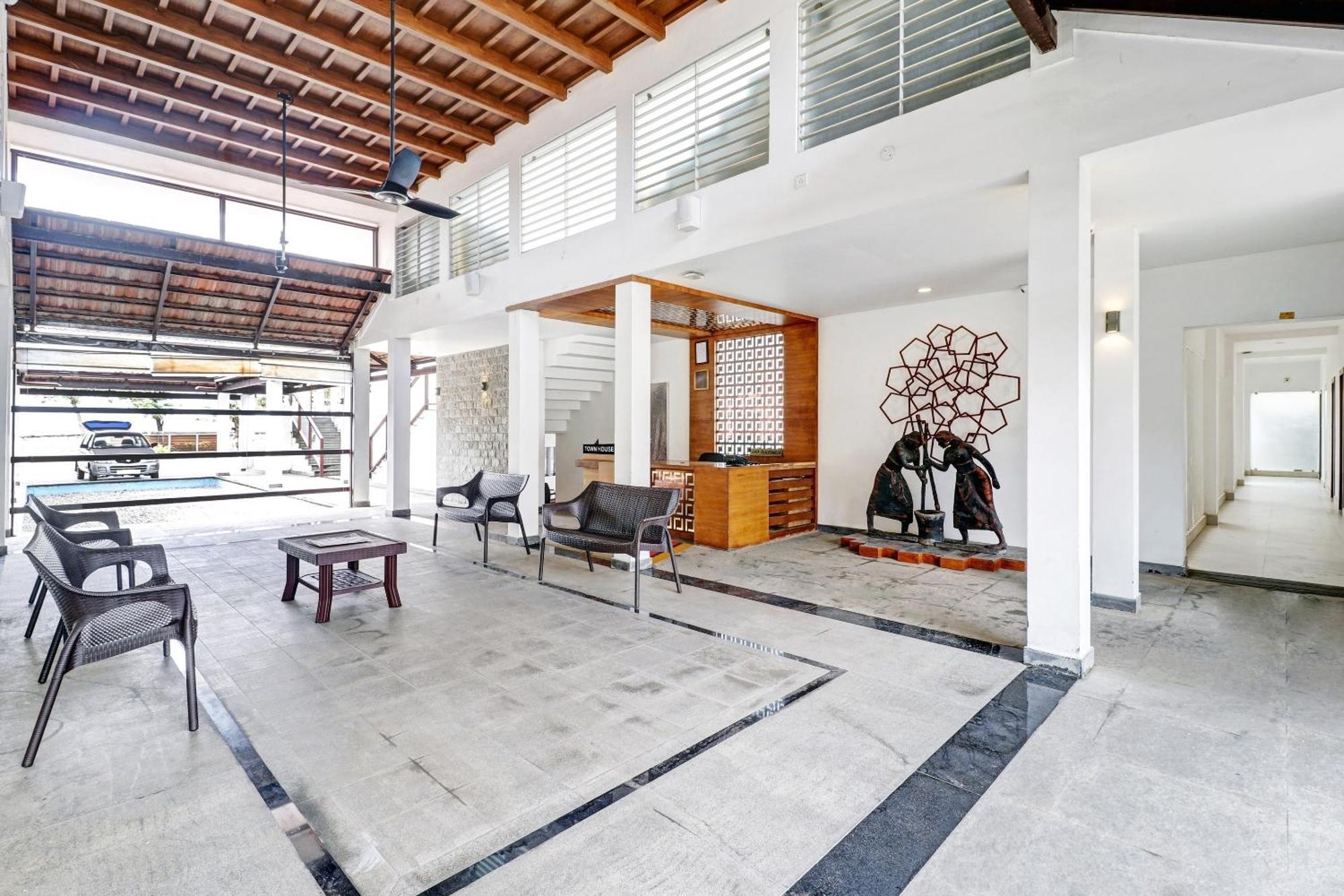 Townhouse Oak Edassery'S Sealine Villa Stay Kochi Ngoại thất bức ảnh