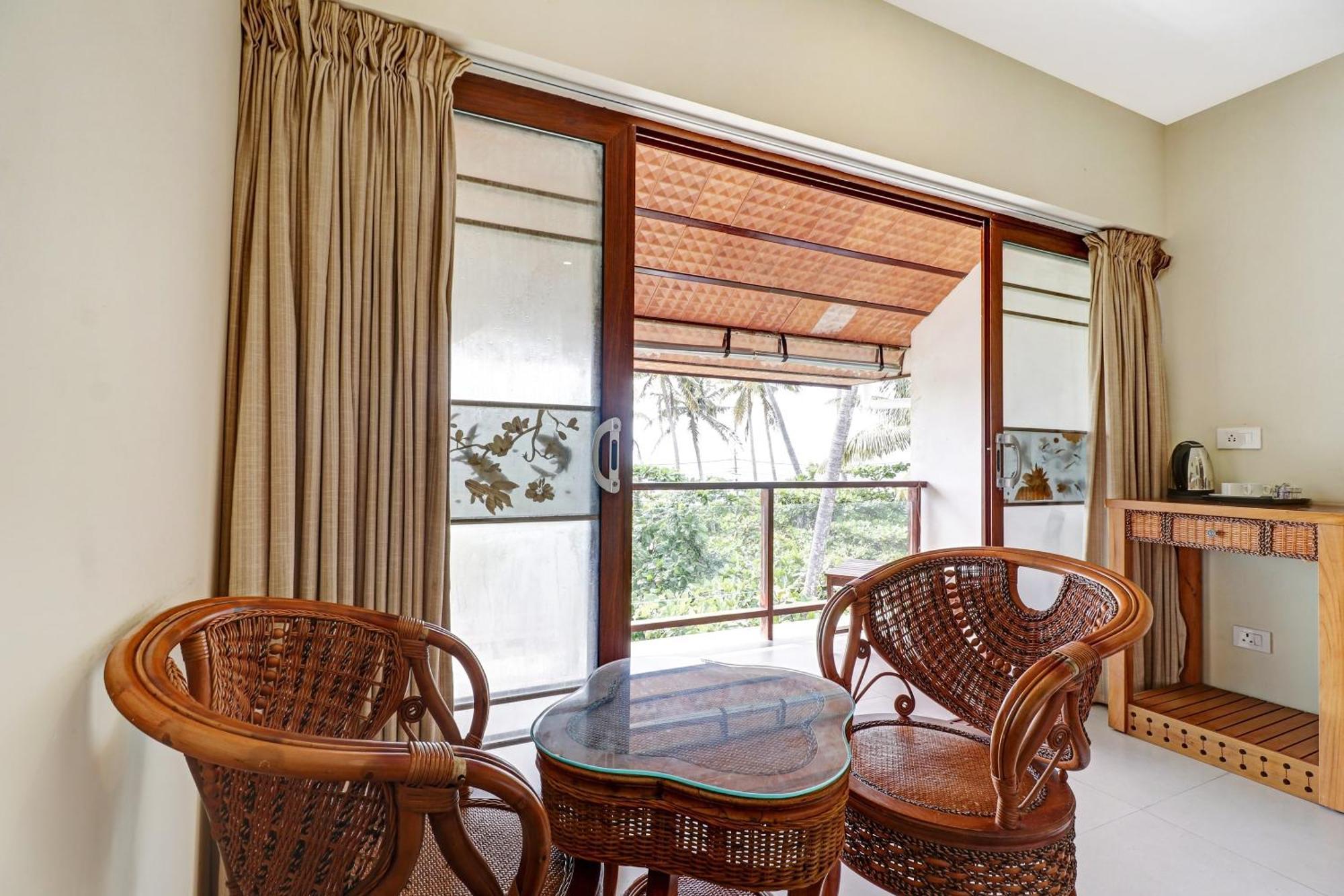 Townhouse Oak Edassery'S Sealine Villa Stay Kochi Ngoại thất bức ảnh